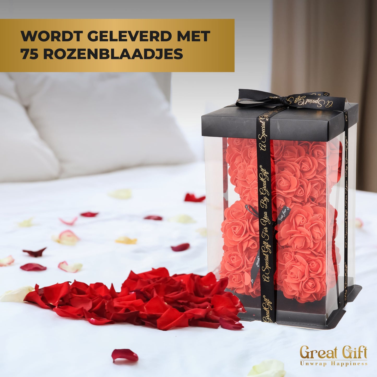 Rozenbeer Rood met rozenblaadjes