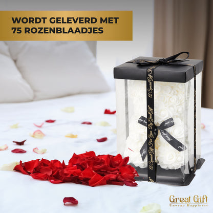 Rozenbeer Wit met rozenblaadjes